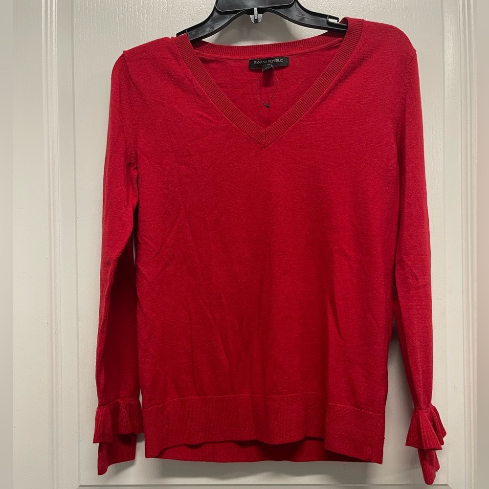 Banana Republic Red V-Neck Sweater with Ruffled Sleeves- Size XS